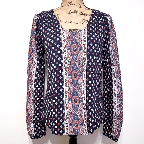 🆕 Lucky Brand Long Sleeve Top with Geometric Print. Navy-White-Pink Chest 42” - Picture 2 of 6